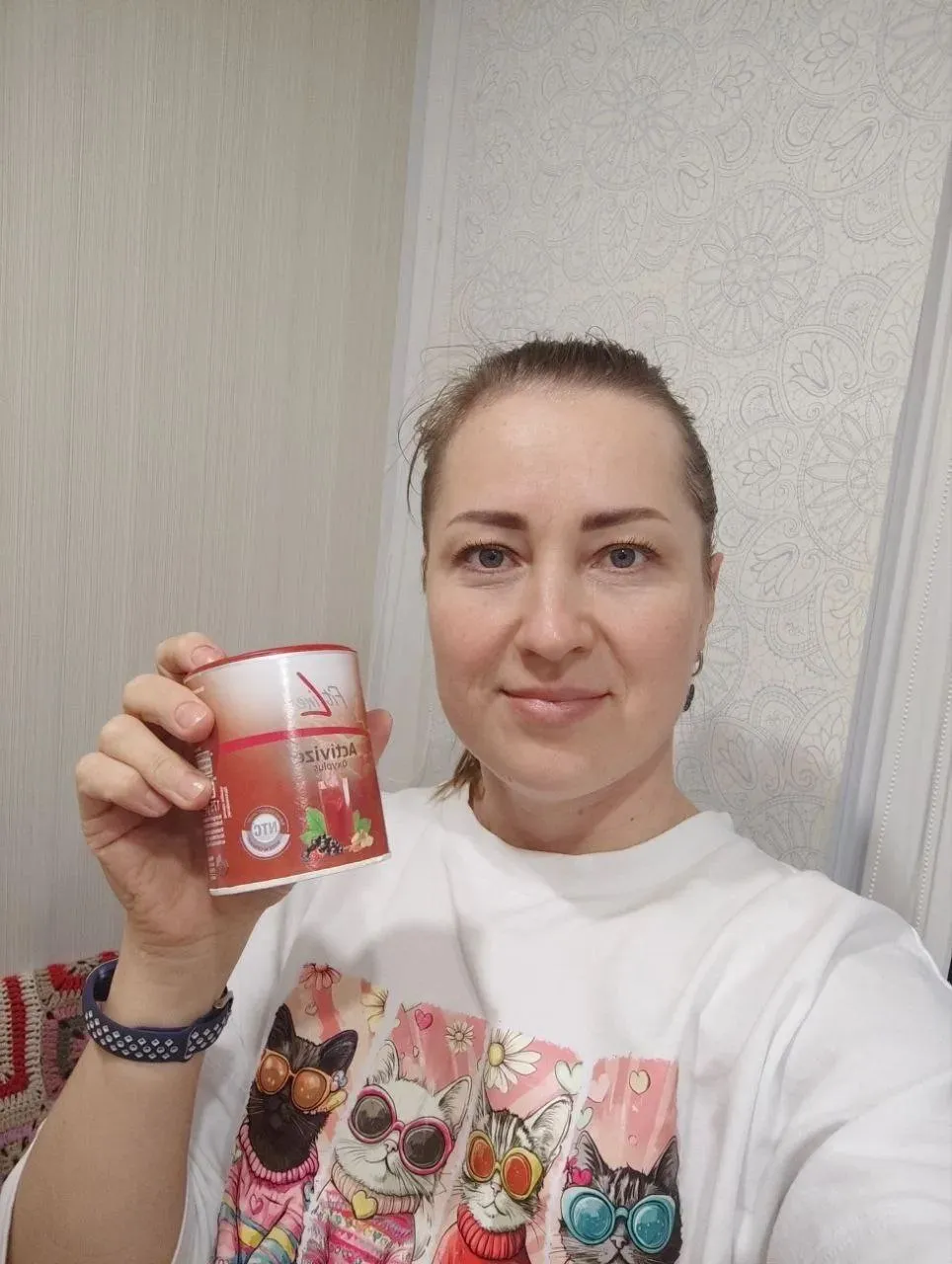 Клиент с банкой Activize Oxyplus